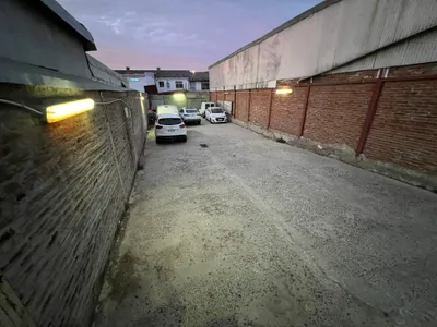 Espacio exterior del centro disponible para actividades